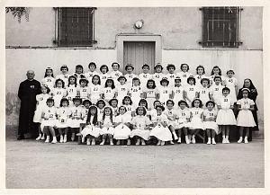 COMMUNIONS ORAN MARAVAL NOTRE DAME DE LOURDES 1958 1 JUIN FILLES